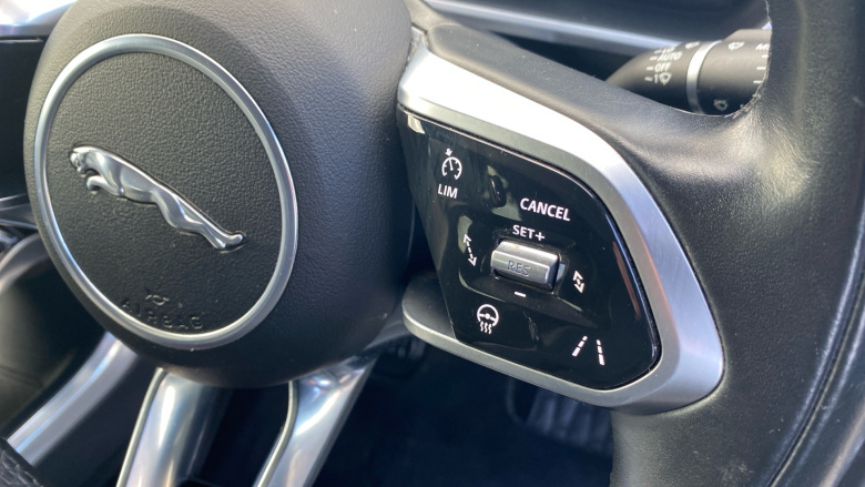 Jaguar I-Pace 294kW EV400 HSE Black 90kWh 5dr Auto 11kW Charger Electric Estate